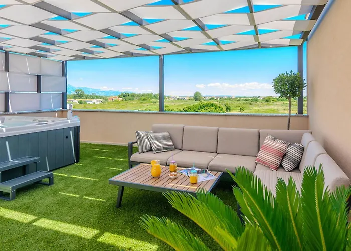 2 Bedroom Awesome In Nin