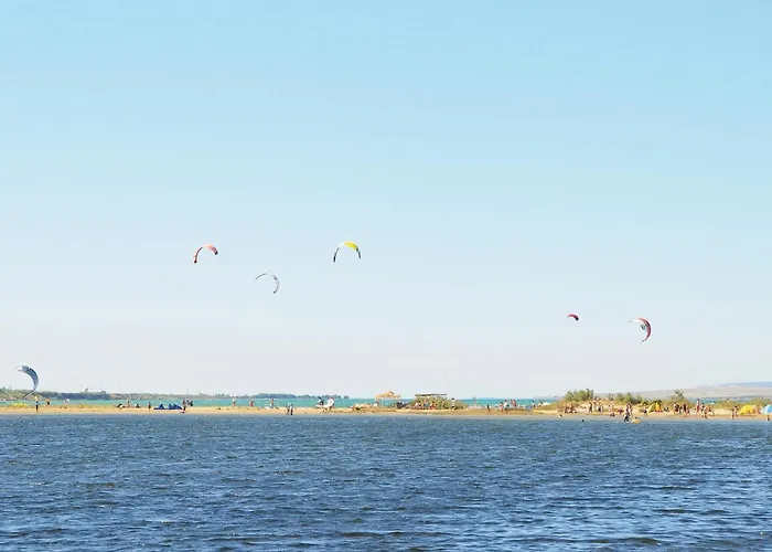 2 Bedroom Awesome In *